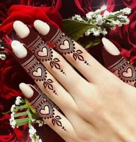 Mehndi ✨Heena ✨ Fingers Mehndi Designs, Finger Mehndi Style, Mehndi Designs New, Fingers Mehndi, Finger Mehendi Designs, Eid Mehndi, Eid Mehndi Designs, Henna Tattoo Designs Hand, Mehndi Designs For Kids