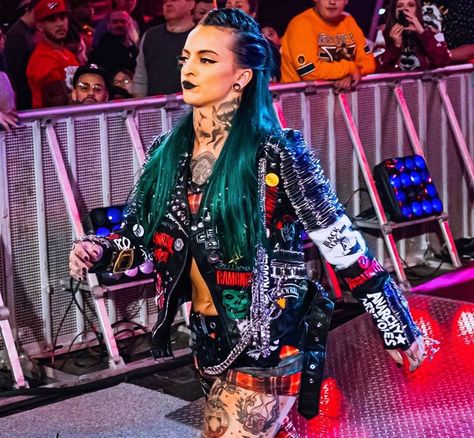 Ruby Soho, Ruby Riott, Riott Squad, Lilian Garcia, Tamina Snuka, Wwe Outfits, Women Wrestlers, Wrestling Posters, Liv Morgan