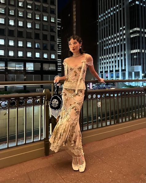 ashley (@best.dressed) • Instagram photos and videos Best Dressed Ashley Instagram, Vintage Dior Dress, Eccentric Style, Cfda Awards, Dior Dress, Evolution Of Fashion, Cold Outfits, Best Dressed, Fashion Aesthetic