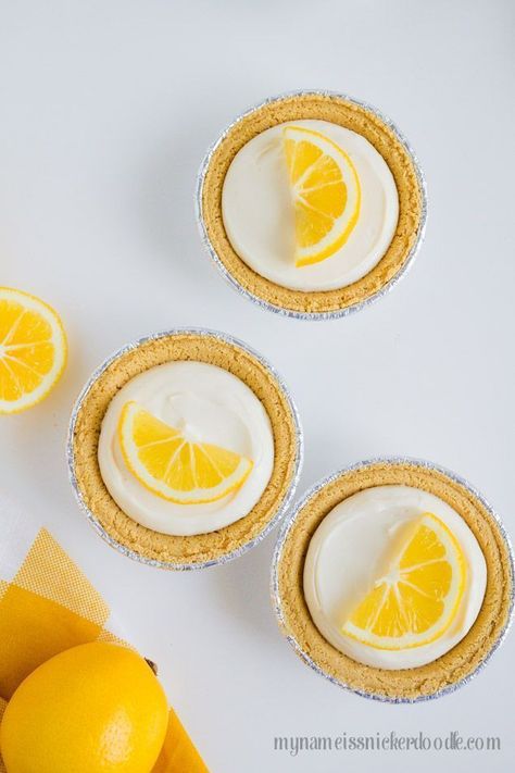 No Bake Mini Lemon Cream Pies Lemon Pies, Mini Lemon Tarts, Lemon Cream Pie, Lemon Cream Pies, Cookie Cups Recipe, Cream Pies, Pudding Cookies, Lemon Pudding, Chocolate Dipped Strawberries