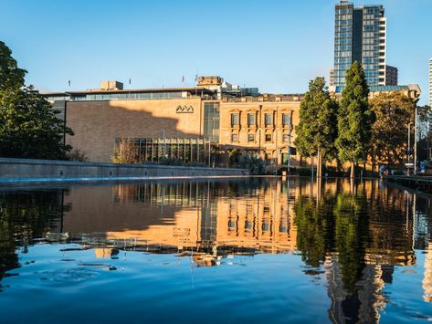 Australian Museum, Sydney Animal, Sydney Aquarium Australia, Australian Museum Sydney, Great Whale, Centennial Park Sydney, Aboriginal History, Botany Bay, Aboriginal Culture