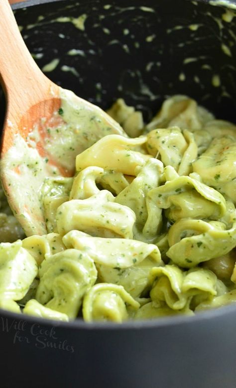 Creamy Pesto Sauce With Heavy Cream, Pesto Alfredo Tortellini, Basil Pesto Tortellini, Tortellini Recipes Pesto, Creamy Pesto Tortellini, Pesto Alfredo, Alfredo Tortellini, Alfredo Sauce Recipe Easy, Will Cook For Smiles