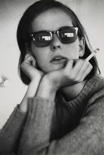 Artwork by Louis Faurer, Agneta Frieberg, New York, Made of Silver print Louis Faurer, Edward Steichen, William Eggleston, Female Inspiration, Scooter Girl, Mood Board Fashion, Historical Photos, Square Sunglasses Women, Fashion Photographer