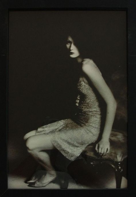 Sarah Moon, Polaroid Photography, Fall Girl, American Photography, Become A Photographer, Paolo Roversi, Artwork Photography, Photography Black And White, Color Rendering