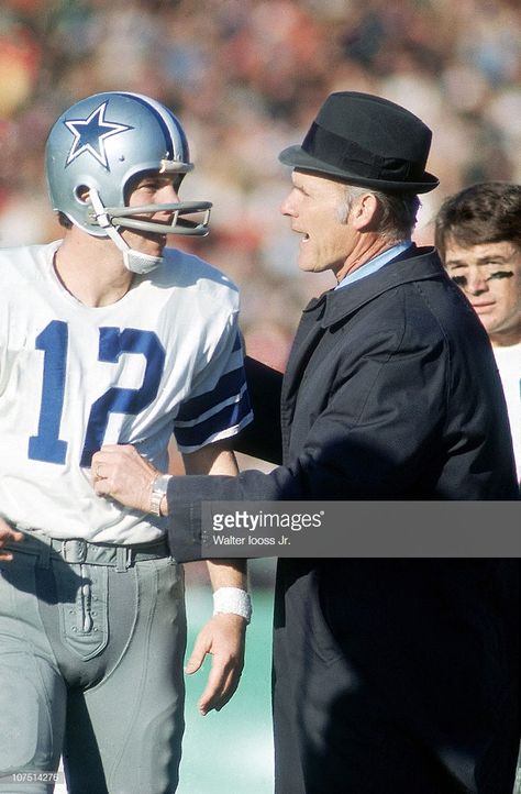 Vi Pictures, Tom Landry, Cowboys Nation, Dallas Cowboys Football, Cowboys Football, Win Or Lose, Football Coach, National Anthem, Great Team