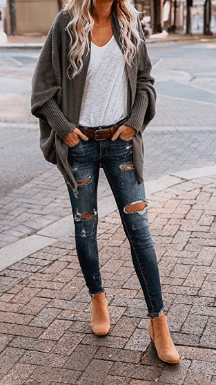 Fall Fashion Ideas #fall #fallfashion #fashion #fashionideas #casual #casualoutfit #falloutfit #KAinspired Pullover Mode, Teachers Pet, 10 Off, Outfit Jeans, 가을 패션, Fashion Mode, Sweaters Oversized, Fall Winter Outfits, Outfits Casuales