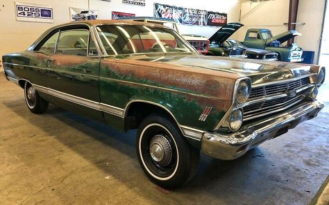 1967 Ford Fairlane, Barn Finds Classic Cars, Looks Can Be Deceiving, Barn Find Cars, Ford Fairlane 500, Top Fuel Dragster, Fairlane 500, 70s Cars, Automobile Engineering