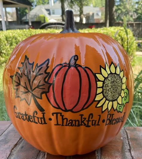 Pumpkin Painting Fall Ideas, Ffa Pumpkin Painting Ideas, Thanksgiving Pumpkin Painting Ideas, Painted Pumpkins Thanksgiving, Painted Thanksgiving Pumpkins, Pumpkin Decorating Ideas Funny, Thanksgiving Pumpkin Painting, Pumpkin Painting Thanksgiving, Horse Pumpkin Painting