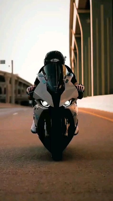 · 1 serving Bmw S1000rr Video, Bike Rider Video, Bike Riding Video, Motor Video, Bike Video, Bike Status, Bmw Bike, यूट्यूब लोगो, Night Bike Ride