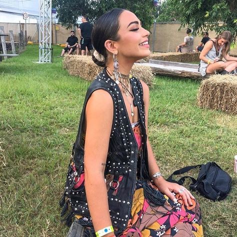 Spain Guys, Cartia Mallan, Coachella Fits, Forest Festival, Rave Babe, Outside Lands, Festival Inspo, Summer Festival Outfit, Vintage Festival