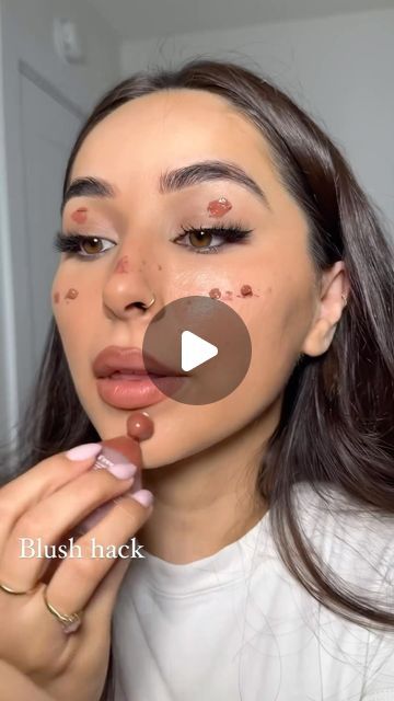 Behindthaglam on Instagram: "I’m in love with how my makeup turns out from doing this blush technique!! Now it’s your turn to try this! 😍

#makeup #blush #makeuptips #beautyhacks #makeuplook #makeupvideos
#makeuptutorial #blushhack #makeuphacks #fyp #fypage" Lots Of Blush Makeup Look, Liquid Blush How To Apply, Natural Blush, Liquid Blush, Makeup Blush, Make Up Looks, Makeup Videos, Blush Makeup, Then And Now