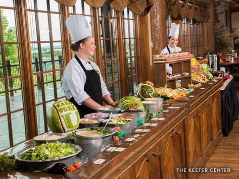 5 Unique Restaurants in Branson | Explore Branson Branson Missouri Restaurants, Branson Restaurants, Branson Missouri Vacation, Branson Vacation, Floating Restaurant, Healthy Restaurant, Gluten Free Restaurants, Diner Recipes, Hot Sandwich