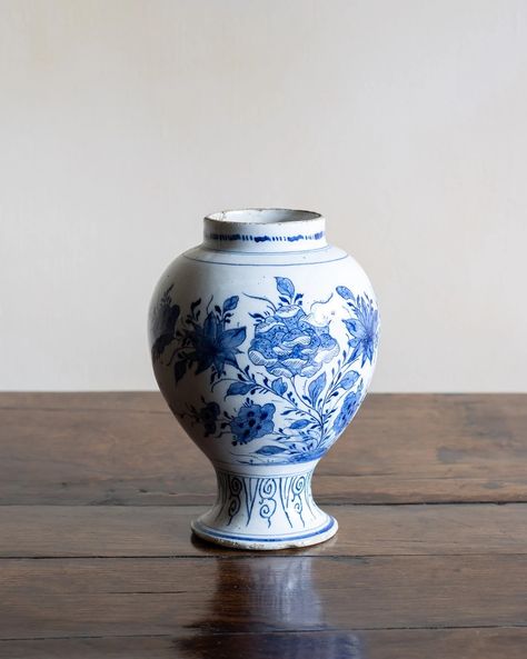 A small blue and white Delft vase Delft Blue Pottery, Delft Blue Tattoo Dutch, Delft Vase, Dutch Delft Blue Pattern, Delft Tea Cup, Delft Tulip Vase, Product Inspiration, Vintage Vase, Pattern Inspiration