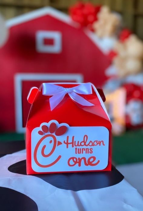 Chic Fil A Birthday Party Ideas, Chik Fil A Party, Chick Fil A Party, Chick Fil A Party Theme, Chickfila Themed First Birthday, Chick Fil A First Birthday Party, Chick Fil A Birthday, Chic Fil A Themed 1st Birthday, Chick Fil A Birthday Party Theme