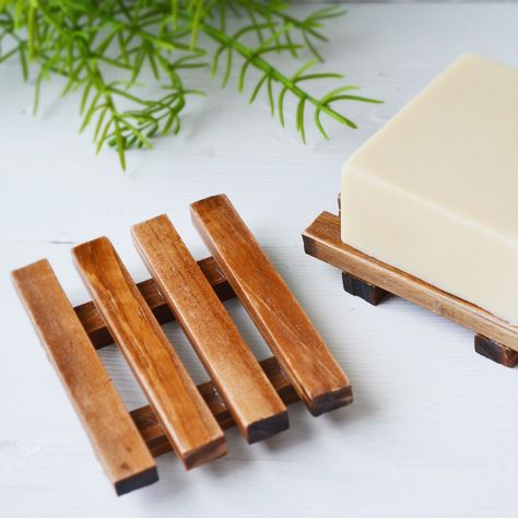 Soap Dishes Ideas, Wooden Soap Holder, Shampoo Bar Holder, Diy Soap Tray, Shower Nook, Soap Bar Holder, Soap Holder Bathroom, High And Dry, Wood Soap Dish