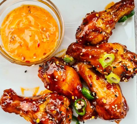 Sweet Chilli Wings – Air Fryer Recipe Wings Air Fryer Recipe, Chilli Wings, Wings Air Fryer, Honey Garlic Wings, Blueberry Loaf Cakes, Sticky Sauce, Garlic Wings, Fish Pasta, Crispy Wings