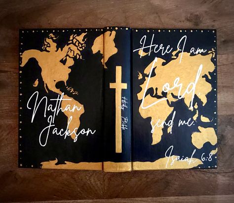 Christian Business Ideas, Hand Painted Bible Cover, Bible Painting, Scripture Painting, Painted Bible, Bible Drawing, Hand Painted Bible, Bible Mapping, Bible Journaling Ideas Drawings