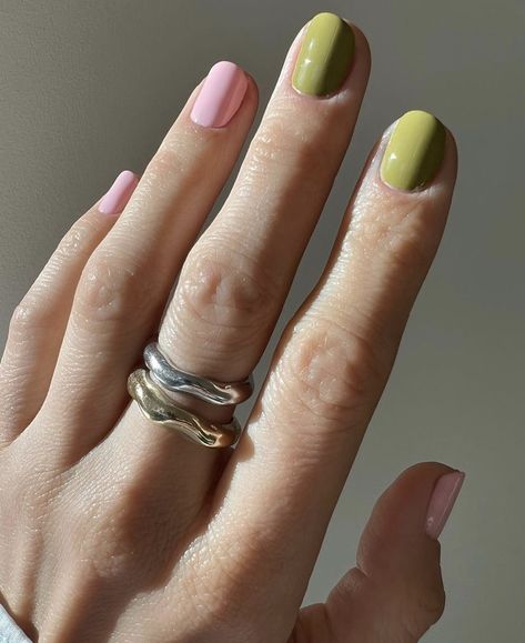 Cute Color Combos For Nails, 2 Color Manicure, Late Summer Manicure, Pink And Green Gel Nails, Different Colour Nails On Each Hand, Nail Colour Combos, Multi Color Fall Nails, Nail Color Combo Ideas, Nails Different Colors Each Hand