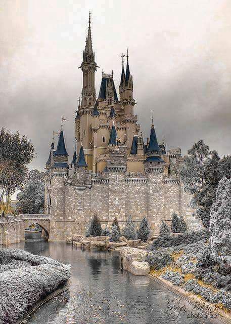 Conigswinter, Germany Drachenburg Castle, Lichtenstein Castle, Chateau Medieval, Castle In The Sky, Cinderella Castle, Fairytale Castle, Chateau France, Beautiful Castles, A Castle