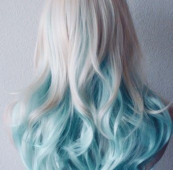 Ice Blue Hair Ombre, Blue And White Hair Aesthetic, White To Blue Hair, White And Blue Hair Color, Blonde To Blue Hair, White Hair With Blue Tips, Sky Blue Hair Color, Blue Gradient Hair, Ice Blue Hair