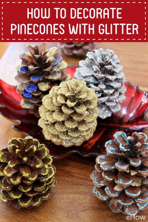 Love decorating with glitter! These pinecones are so easy to decorate and really add a lot to your home decor for the holidays. DIY here:  http://www.ehow.com/how_7693721_decorate-pinecones-glitter.html?utm_source=pinterest.com&utm_medium=referral&utm_content=freestyle&utm_campaign=fanpage Pinecone Trees, Pinecones Crafts, Pinecone Wreaths, Glitter Wallpaper Iphone, Holidays Crafts, Cones Diy, Painted Pinecones, Pine Cone Christmas Tree, Pine Cone Art