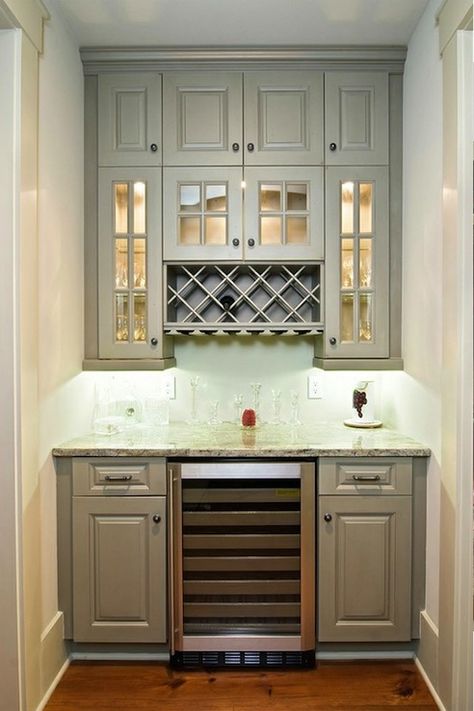 . Built In Wine Rack, Classy Closets, Wine Rack Cabinet, Built In Bar, Butlers Pantry, Butler Pantry, Wet Bars, Butler's Pantry, Lampe Design