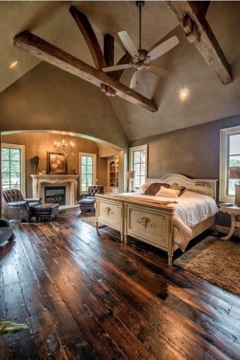 ♡ Floors, arch separating part of the rm, Windows on each side of bed, rug on each side of bed Elegant Traditional Bedroom, Rustic Italian Decor, French Country Decorating Bedroom, Rustic Italian Home, Traditional Bedroom Design, Rustic Farmhouse Bedroom, Rustic Bedroom Furniture, Bedroom With Sitting Area, French Country Bedrooms