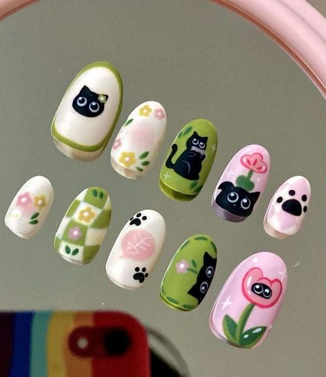 Chibi Nail Art, Cute Character Nails, Kawaii Nail Art Korean, On Tattoo, Kutek Disney, Fake Nails Designs, Punk Nails, Anime Nails, Grunge Nails