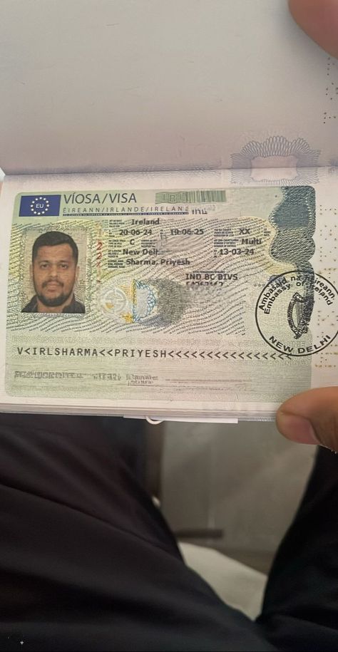 Priyesh Sharma on X: "Back with Another visa info share, this is going to be interesting. Just received my Irish Visa and this was my second Irish Visa, which I have received for 1 year and is BIVS, enables me to enter UK without any additional visa. Why should one opt for Irish Visa and not a UK… https://t.co/fz3VjGSRqF" / X Passport Services, Uk Visa, Be Interesting, Passport Stamps, 1 Year, Quick Saves