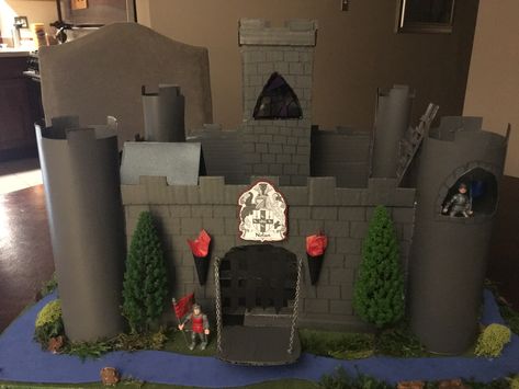 Medieval Castle Project Castle School Project, Castle Projects For School, Medieval Castle Diy, Medieval Castle Project, Castle Projects For School Middle Ages, Midevil Castle School Project, Diy Medieval Castle Project, Castle Art Projects, Midevil Castle