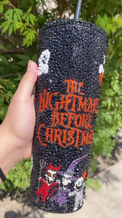 Nightmare Before Christmas Tumbler, Jack Pumpkin, Spooky Basket, Rhinestone Tumbler, Bling Crafts, Cup Ideas, Ready For Halloween, Christmas Tumbler, Custom Cup