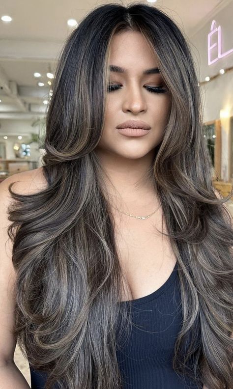 Black And Brown Dimensional Hair, Black Virgin Hair Balayage, Dark Brown Base Balayage, Brunette Lowlights With Money Piece, Bronde Balayage Dark Hair, Full Head Of Highlights On Black Hair, Ashy Blonde Highlights With Money Piece, Belayer Hair Brown, Balayage Brunette With Money Piece