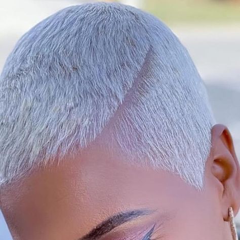 Platinum Short Hairstyles, Shaved Sides Long Top Women, White Hair Black Women, Short Platinum Blonde Hair Black Women, Silver Pixie Haircut, Grey Short Hair, Platinum Pixie Cut, Short Platinum Blonde Hair, Grey Hair Journey