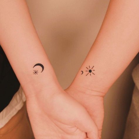 Small Bff Tattoos, Good First Tattoos, Matching Friend Tattoos, Hand And Finger Tattoos, Anklet Tattoos, Sharpie Tattoos, Small Pretty Tattoos, Bff Tattoos, Matching Couple Tattoos