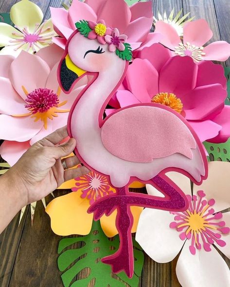 Flamingo Birthday Theme, Flamingo Centerpiece, Flamingo Party Decor, Flamingo Themed Party, Flamingo Craft, Flamingo Baby Shower, Flamingo Cake, Decoration Vitrine, Flamingo Birthday Party