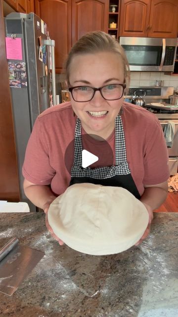 Rachel Ballinger on Instagram: "Shaping the sourdough loaf and putting it in the banneton basket to proof in the fridge overnight. ✨

You can find the link to the banneton basket in my Amazon storefront which is linked in my bio. Click on my name and picture and it’ll take you to my bio. You’ll also see links to my blog and recipe collections to find the bread recipe. 💕😊

#sourdough #bread #homebaker #dough #naturalyeast #bake #therapy #oldies #dailybread #eat #baking #skills" Banneton Proofing Basket, Rachel Ballinger, Baking Skills, Sourdough Loaf, Proofing Baskets, Amazon Storefront, Daily Bread, Sourdough Bread, Recipe Collection