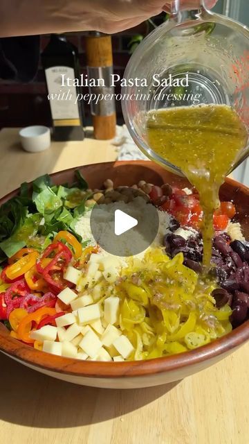 Healthy Eating | Real Food Recipes on Instagram: "Italian Pasta Salad with chickpeas, loads of veggies, and a zesty pepperoncini dressing. Save this for later👇🏽  🎥 by: @dishingouthealth   Fresh, vibrant, and ready to pair up with anything hot off the grill this summer. Make it ahead and enjoy on repeat for entertaining or easy weekday lunches!  Here’s what you need: ▢ Fusilli Pasta ▢ canned chickpeas ▢ cherry tomatoes ▢ mini sweet peppers ▢ pepperoncini peppers plus their brine ▢ Seasoned Pitted Calamata Olives ▢ Parmesan cheese ▢ provolone cheese (or mozzarella) ▢ fresh baby spinach ▢ Extra Virgin Olive Oil ▢ red wine vinegar ▢ shallots ▢ garlic cloves ▢ dried oregano and parsley  Will you try this?!   Join the tribe 👉🏽 @realfoodish for more tasty, healthy, whole food recipes!" Pepperoncini Dressing, Easy Weekday Lunches, Pasta Salad With Chickpeas, Weekday Lunches, Salad With Chickpeas, Italian Pasta Salad, Pepperoncini Peppers, Recipes Italian, Mini Sweet Peppers