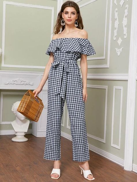 Jeans Jumpsuits For Women, Fancy Jumpsuit, Gingham Jumpsuit, Girls Designer Dresses, Comfy Casual Outfits, Stylish Jumpsuit, Summer Sewing, Dress Idea, Professional Outfits Women