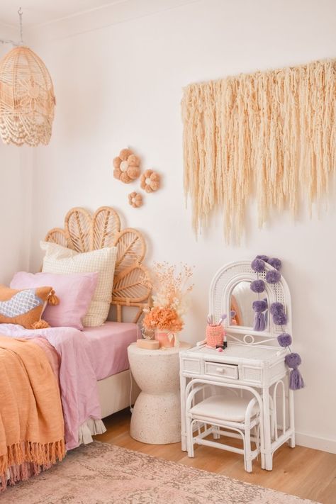 Mermaid Girls Bedroom, Rory Room, Croatia House, Flamingo Room, Peach Bedroom, Colors Bedroom, Mermaid Girls, Girl Room Inspiration, Kids Rooms Inspo