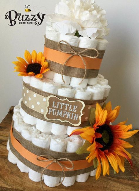 Fall Diaper Cake, Diaper Cake Ideas, Pumpkin Theme Baby Shower, Lil Pumpkin Baby Shower, November Baby Shower, Fall Baby Shower Themes, October Baby Showers, Cake Orange, Baby Pumpkin