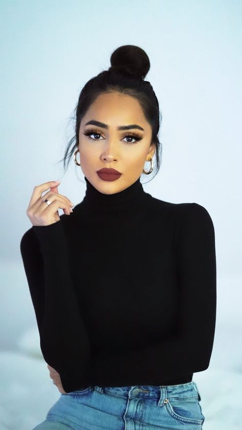 Make Up Diy, Wear Red Lipstick, Fall Makeup Looks, Black Lipstick, Makeup Looks For Brown Eyes, Wear Red, Trendy Makeup, Foto Poses, Stil Inspiration