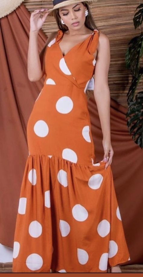 Spring Fashion Dresses, Trendy Outfits Indian, Beautiful Casual Dresses, Long Kurti Designs, Dress Neck Designs, Trendy Fashion Tops, Korean Fashion Dress, Latest African Fashion Dresses, Prom Dresses With Sleeves