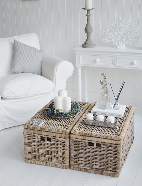 Seaside Coffee table trunk willow - storage - Living room furniture New England Furniture, Coastal Coffee Table, Hamptons Interior, White Lighthouse, Snug Room, Beach House Interior Design, Storage Furniture Living Room, Living Room Table Sets, Coffee Table Trunk