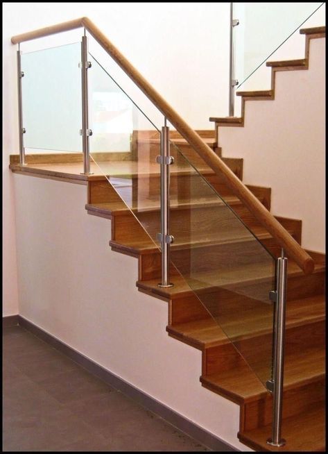 Stairs With Glass, Glass Stairs Design, Wooden Staircase Design, Staircase Design Ideas, Modern Stair Railing, Glass Railings, Staircase Design Modern, Staircase Railing Design, House Staircase