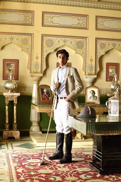 Padmanabh Singh, Duleep Singh, Royal Family Portrait, Royal Indian, Polo Team, Indian Interiors, Royalty Aesthetic, Vintage India, Indian Photoshoot