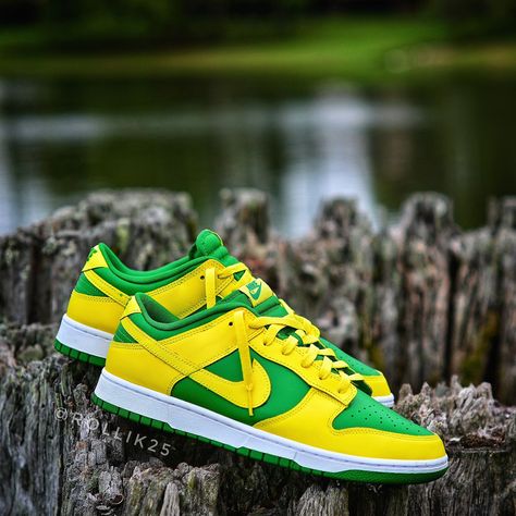 Day 2 of the released in 2023 Sneaker Challange Nike Dunk Low "Oregon" (aka Reverse Brazil) Shouts to @eyes4kicks Love your life, live your life, and chase your greatness. #ishootmysneaks #sneakerchallange2024 #rockemsoles #lacekickz #lacekicksfamily Nike Dunk Low, Love Your Life, Live Your Life, Dunk Low, Nike Dunk, Nike Dunks, Love Your, Oregon, Brazil