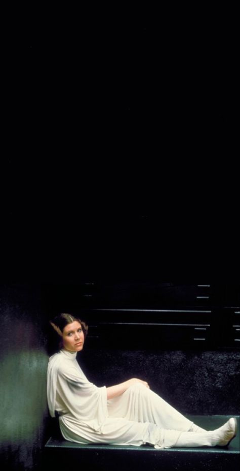 Princess Leia Wallpaper Iphone, Leia Wallpaper, Nerdy Aesthetic, Poster Art Ideas, Wars Aesthetic, Star Wars Background, Han And Leia, Real Star, Rey Star Wars