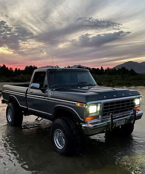 79 Ford Truck, 1979 Ford Truck, Trucks Lifted Diesel, Ranger Truck, Custom Pickup Trucks, Old Ford Trucks, Classic Ford Trucks, Jacked Up Trucks, Old Pickup Trucks