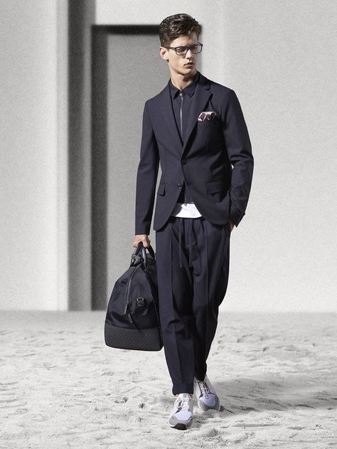 Sporty Suit Men, Nate Hill, Julian Weigl, Sporty Suit, Armani Suits, Man Clothes, Italy Style, Traje Casual, Sleek Fashion