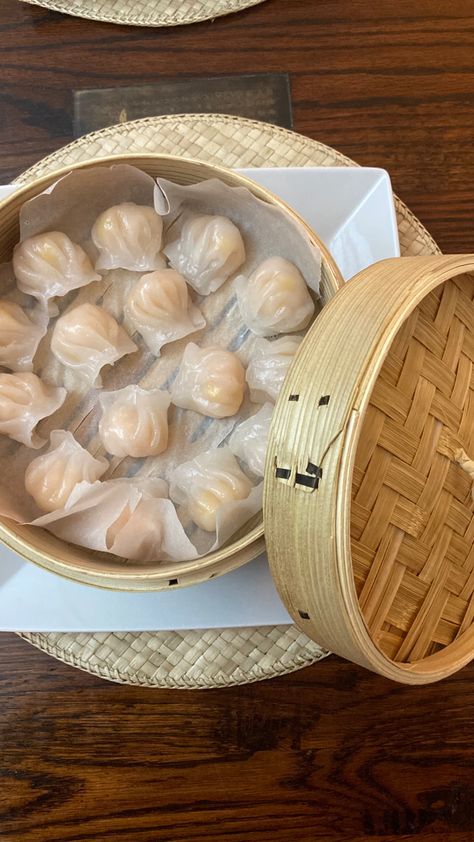 Dim Sum Aesthetic, Dum Sum, Chinese Pastries, Meal Aesthetic, Authentic Chinese Food, Shanghai Food, Traditional Chinese Food, Food Chinese, Idea Aesthetic